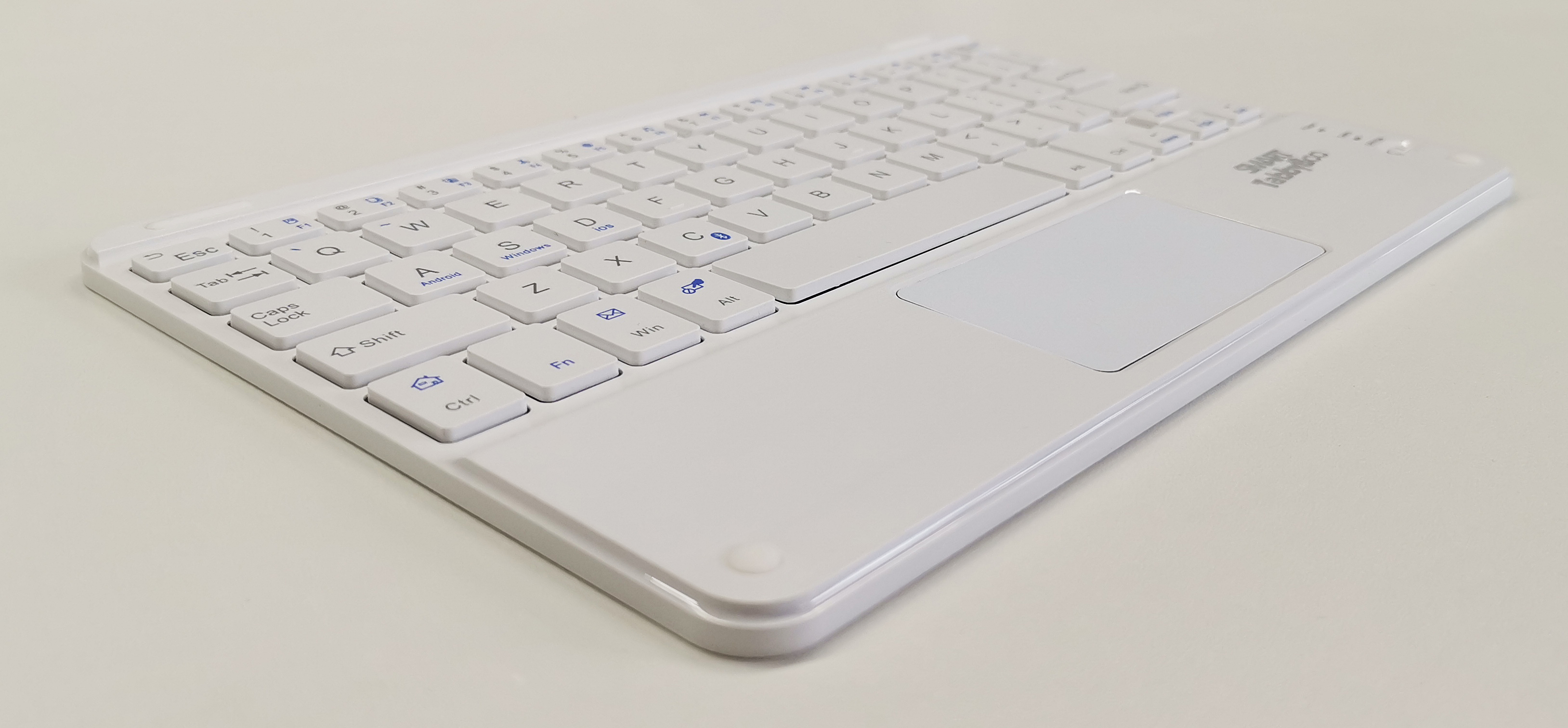 chimney ore alloy Husa cu tastatura SMART TabbyBoo® tip carte Keyboard cu touchPAD pentru  tablete de 8 la 10.1 inch Bluetooth – culoare tastatura alba - SMART  TabbyBoo